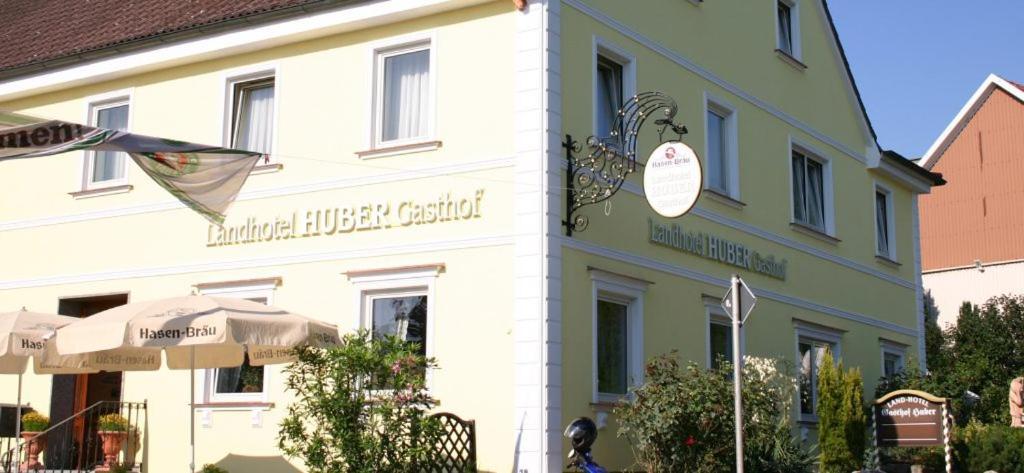 Landhotel Gasthof Huber Merching المظهر الخارجي الصورة