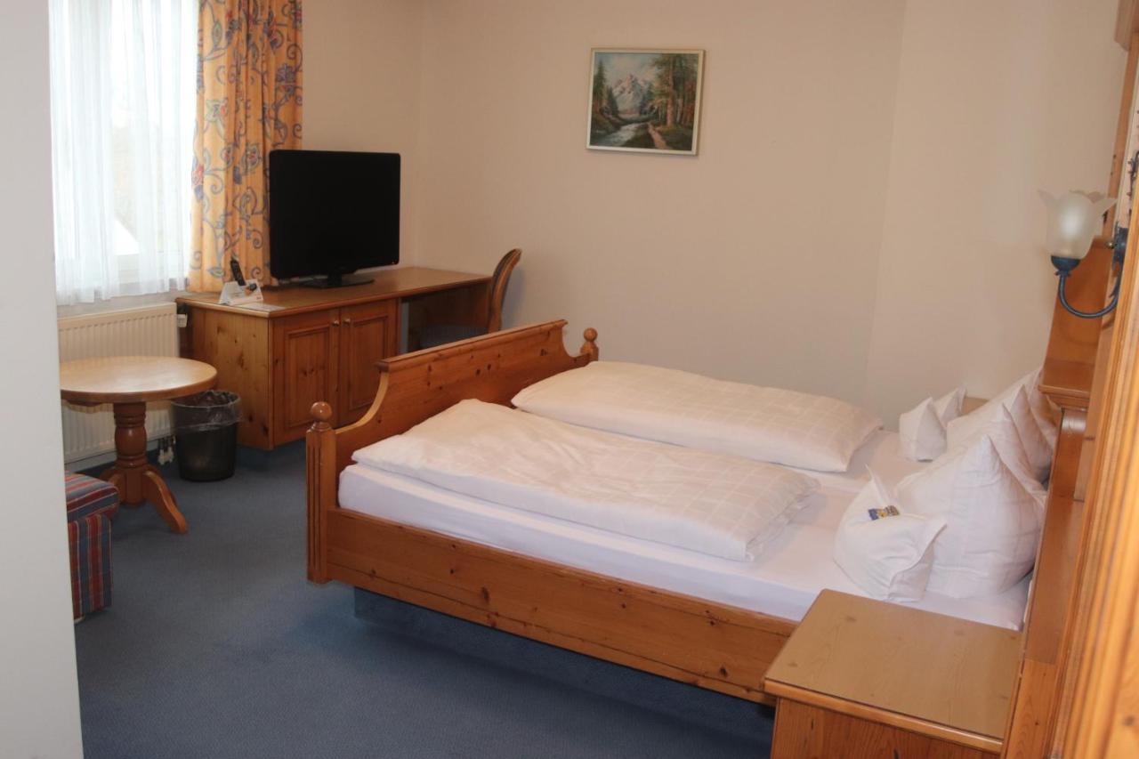 Landhotel Gasthof Huber Merching المظهر الخارجي الصورة