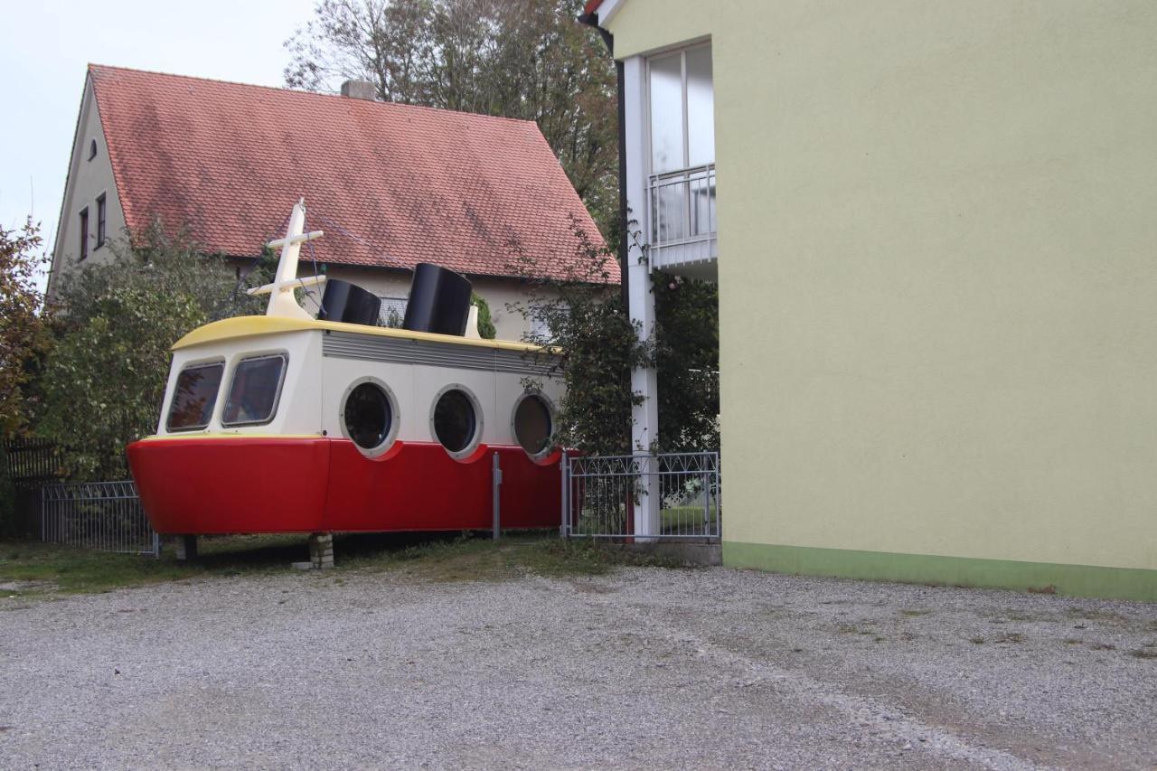 Landhotel Gasthof Huber Merching المظهر الخارجي الصورة